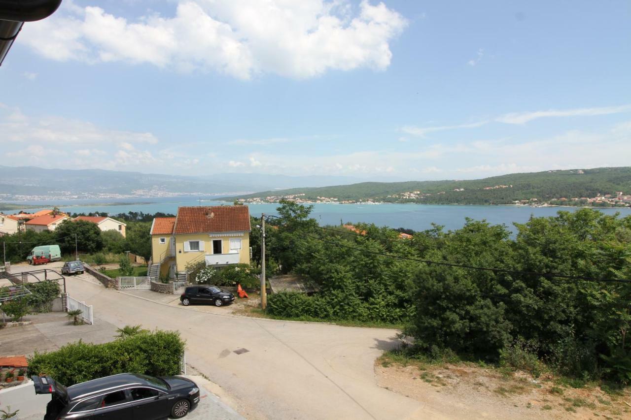 Apartments Klaudija Čižići Exterior foto